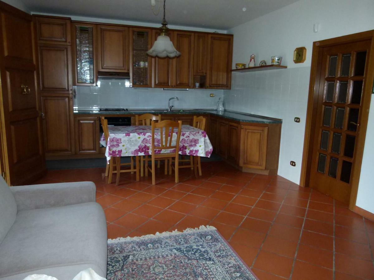 B&B La Poiana Canavaccio di Urbino Exterior photo
